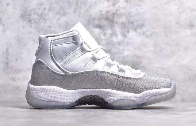 Air Jordan 11 ＂ Metallic Silver ＂ 满天星