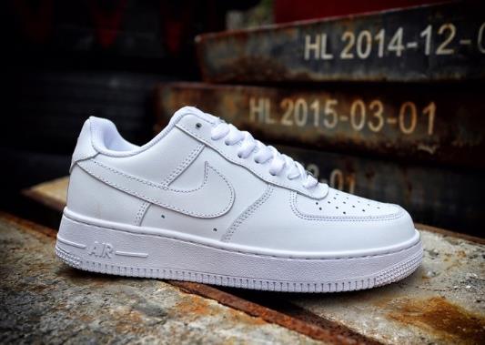 莆田鞋Nike Air Force 1 Low‘Whites’空军一号休闲鞋